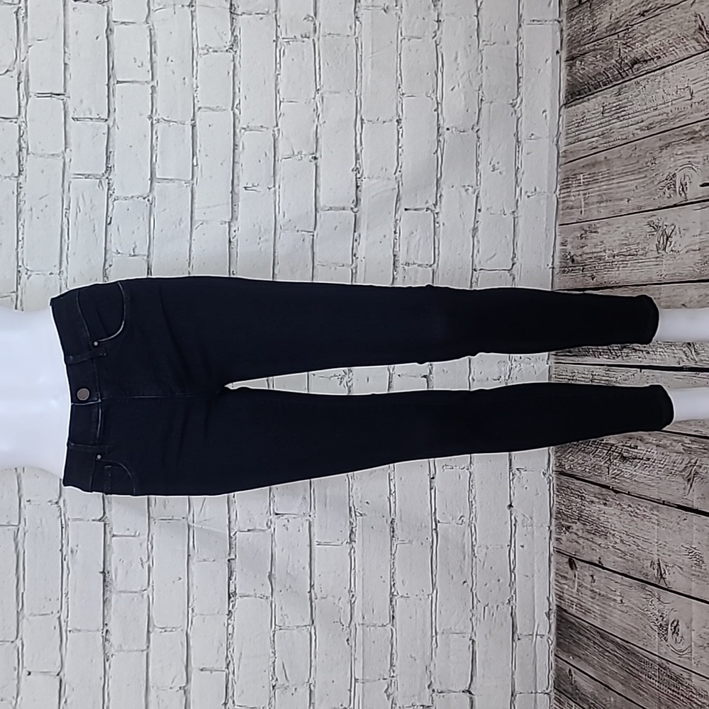 Ann Taylor Comfy Mid-Rise Modern The Skinny/Tapered Ankle Jean in Dark Blue Wash